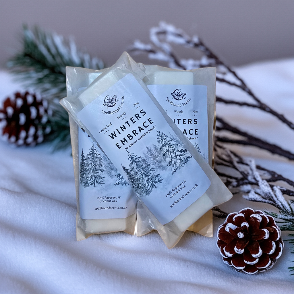 Winter’s Embrace Wax Melts – Rapeseed & Coconut Wax with Pine, Clove & Caramel