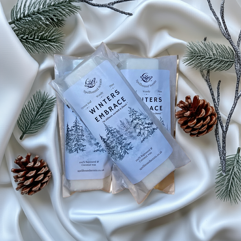 Winter’s Embrace Wax Melts – Rapeseed & Coconut Wax with Pine, Clove & Caramel